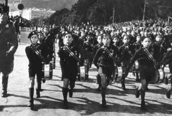 Perché il servizio civile obbligatorio nell’era dell’informatica è come il tributo feudale